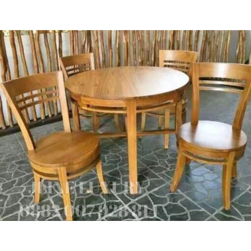 Meja makan Bulat minimalis