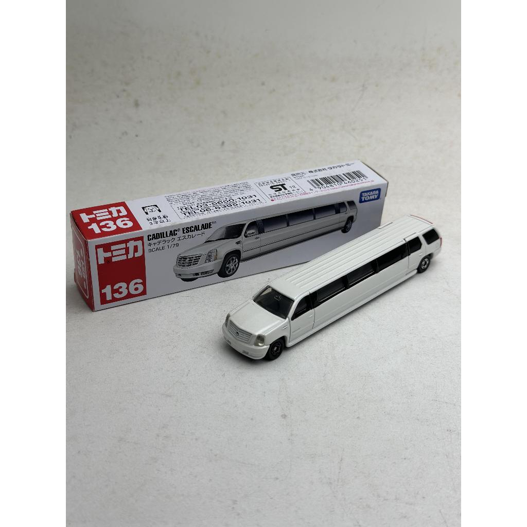 Tomica 136 Cadillac Escalade