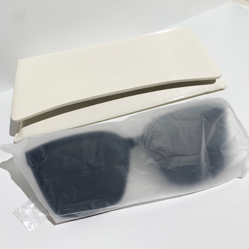 [100% ORI] gentle monster sunglasses (TEGA 01)