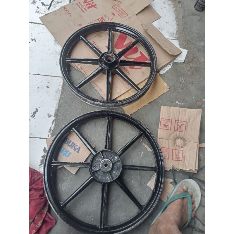 veleg pelek palang 8 Supra fit lama depan belakang original