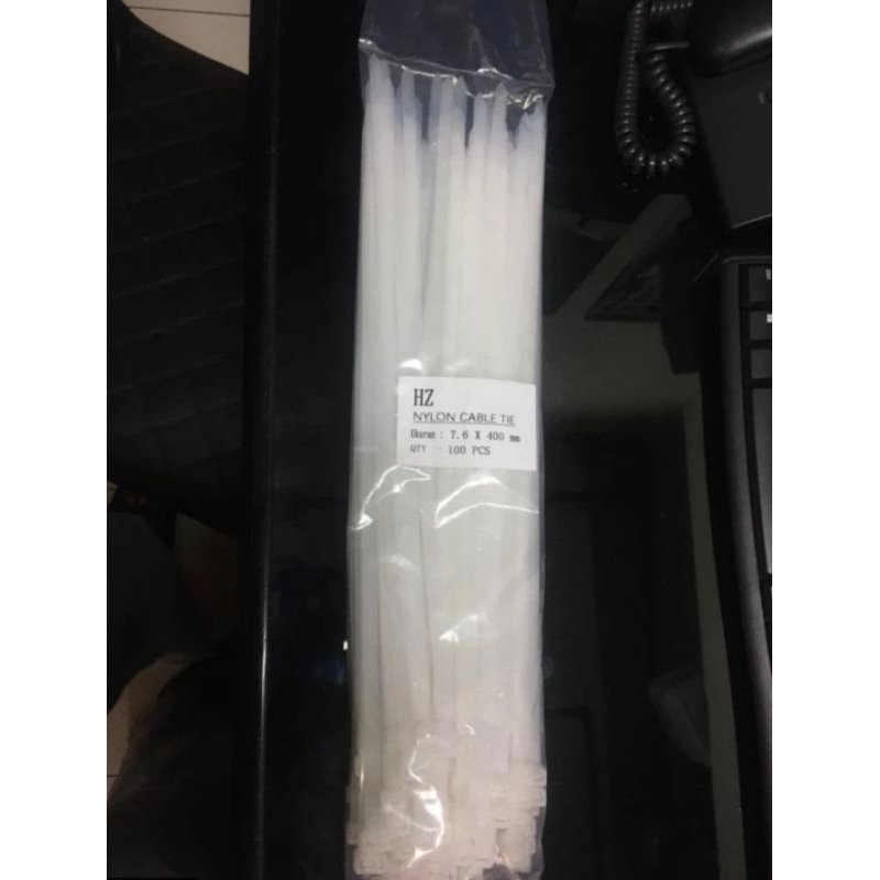 

Kabel ties 7,6 x 400 mm warna putih / hitam
