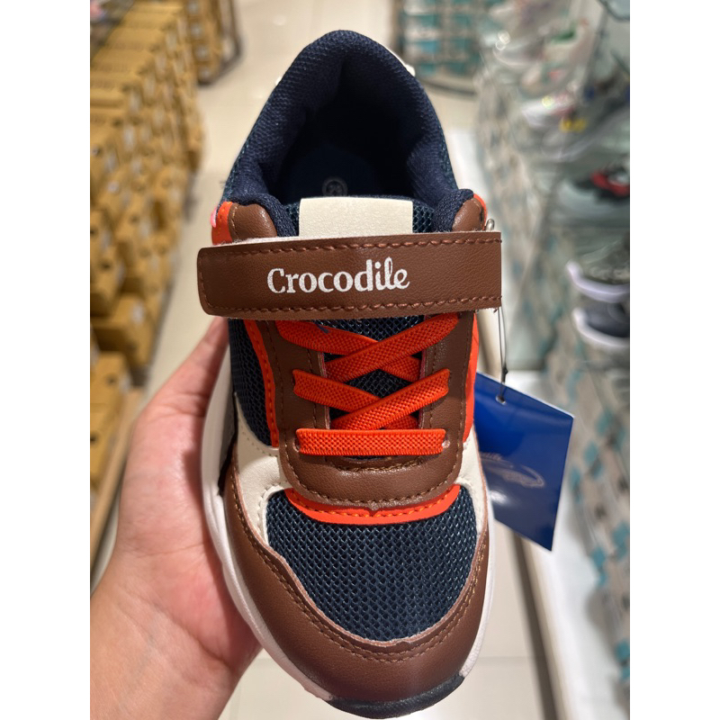 sepatu anak crocodile