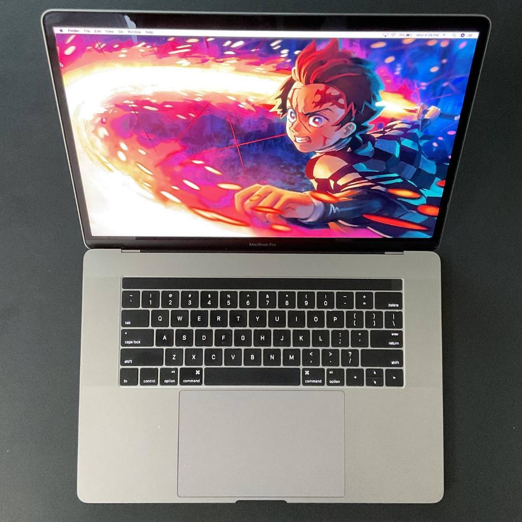 MACBOOK PRO 2017 15 INCH - DUAL VGA
