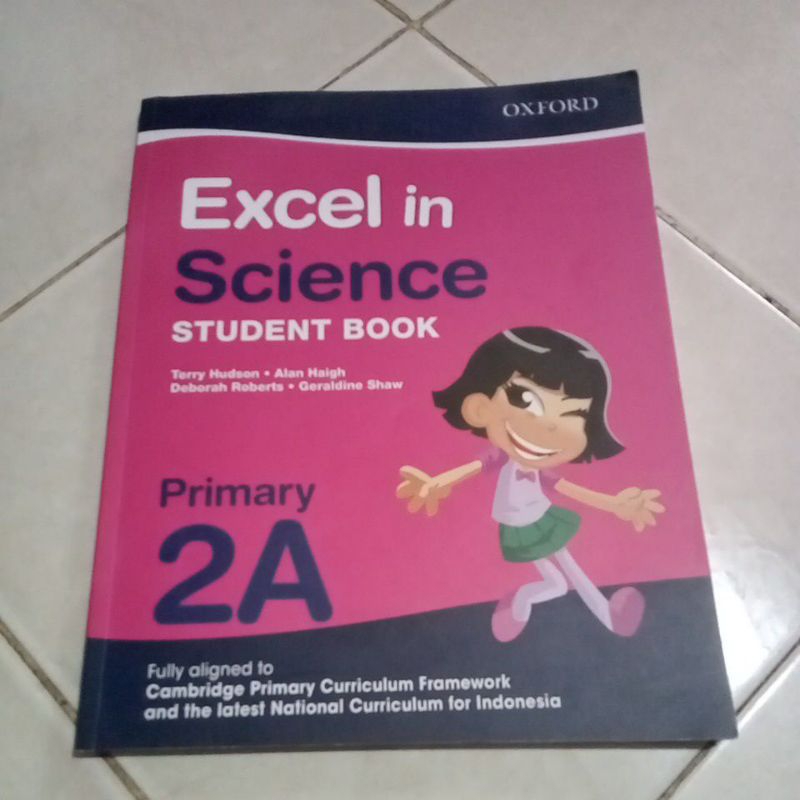 Buku Oxford Excel in Science Student book Primary