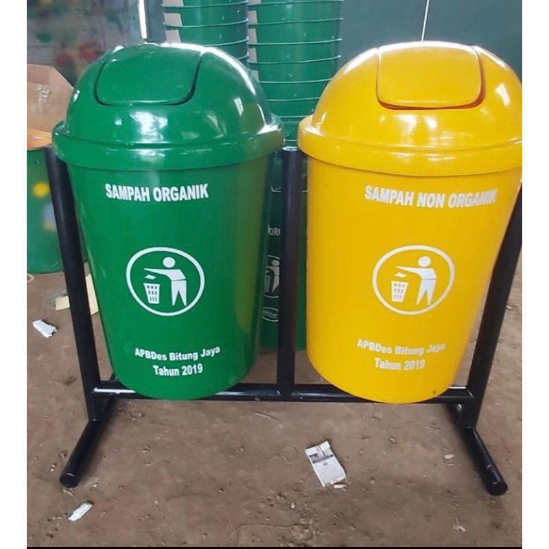 tempat sampah 2 pilah kapasitas 80 litter, tempat sampah 2in1, tempat sampah gantung, tempat sampah 