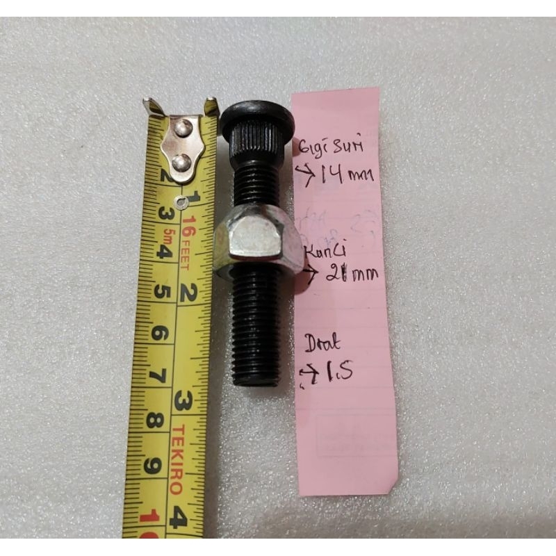 Baut Roda panjang 7cm seluruhan  Kijang,Hartop,Panther,Avanza,Inova,Xenia(Warna Hitam Panjang 7cm se