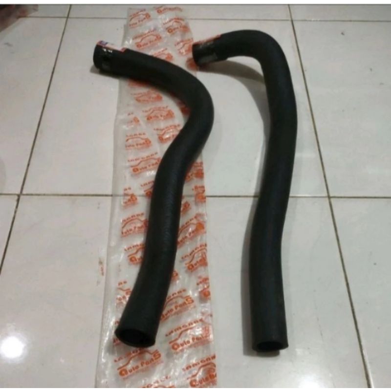 SELANG RADIATOR HONDA ACCORD 83 ATAS DAN BAWAH