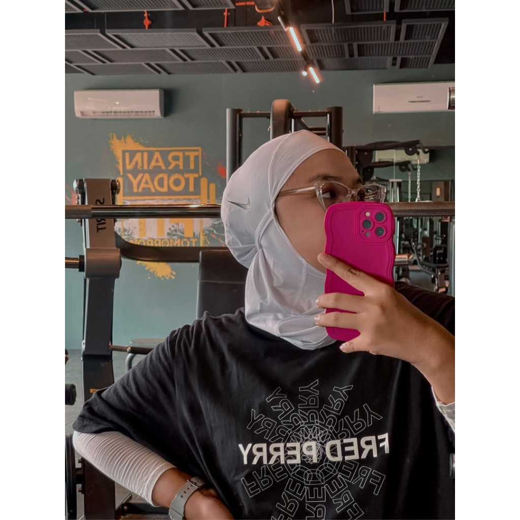 Hijab sport nike/ hijab sport putih/ hijab sport tali/ hijab sport jersey/ hijab sport terbaru/ hija
