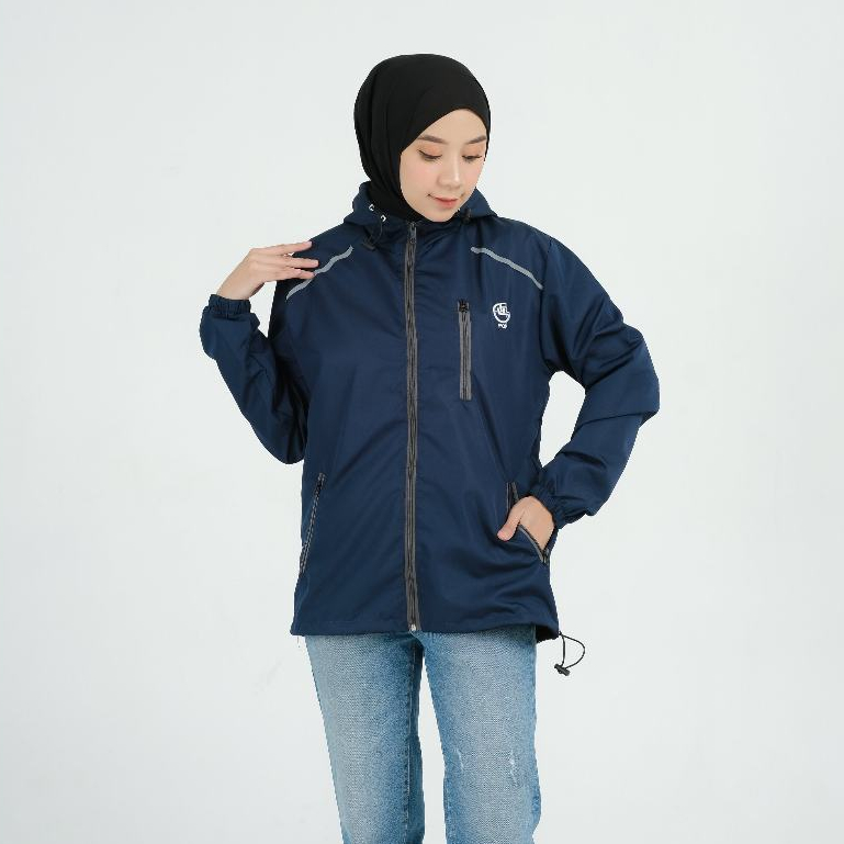 Jaket Parasut Wanita Waterproof Size S M L XL XXL Model Denali Original FCF / Jaket Wanita