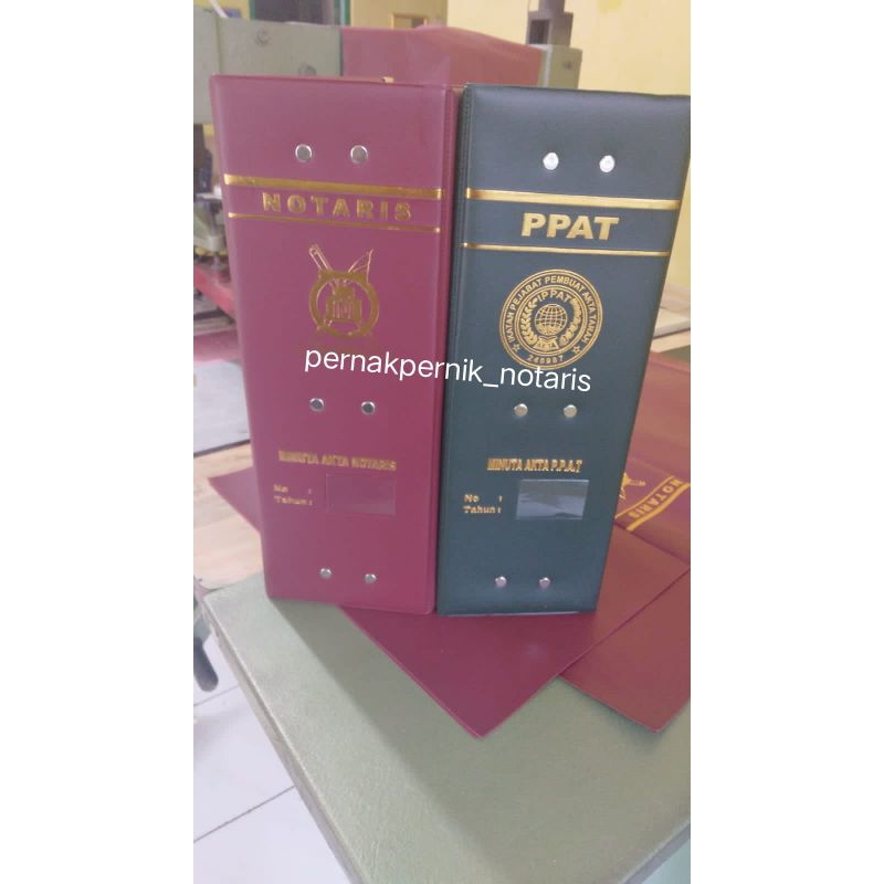 

Album Minuta Akta Notaris/PPAT edisi lux (Isi 50 plastik, Kokoh, Gambar Tidak Blur)