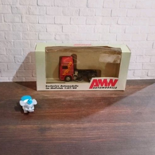 AMW Volvo Truck 1/87