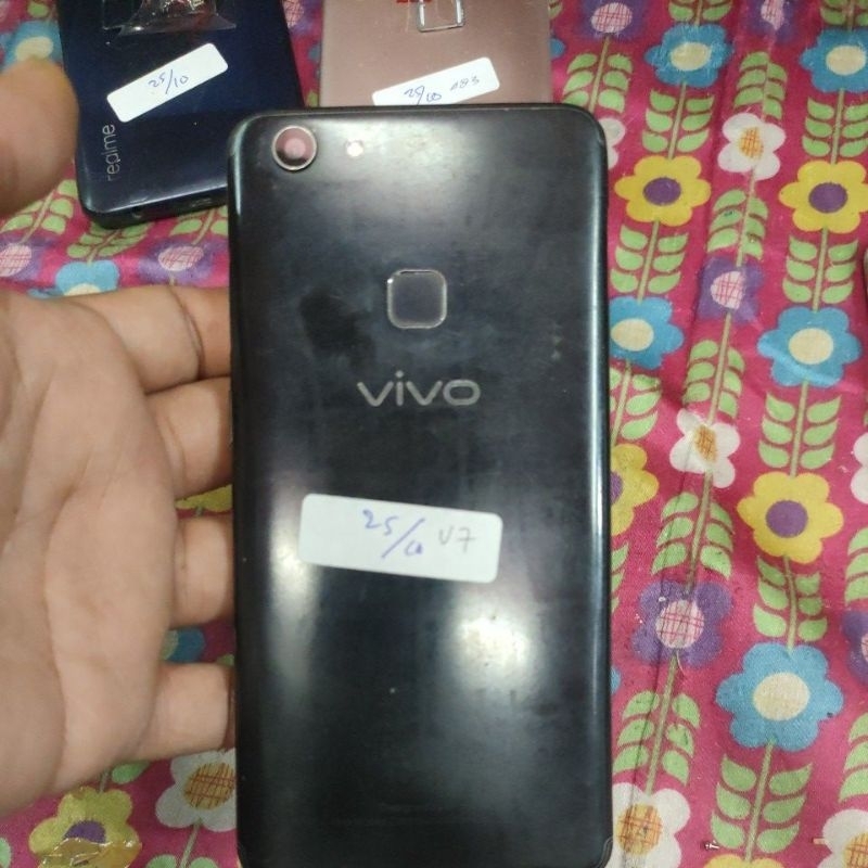 vivo v7 ram 4/32 minus lcd baca deskripsi