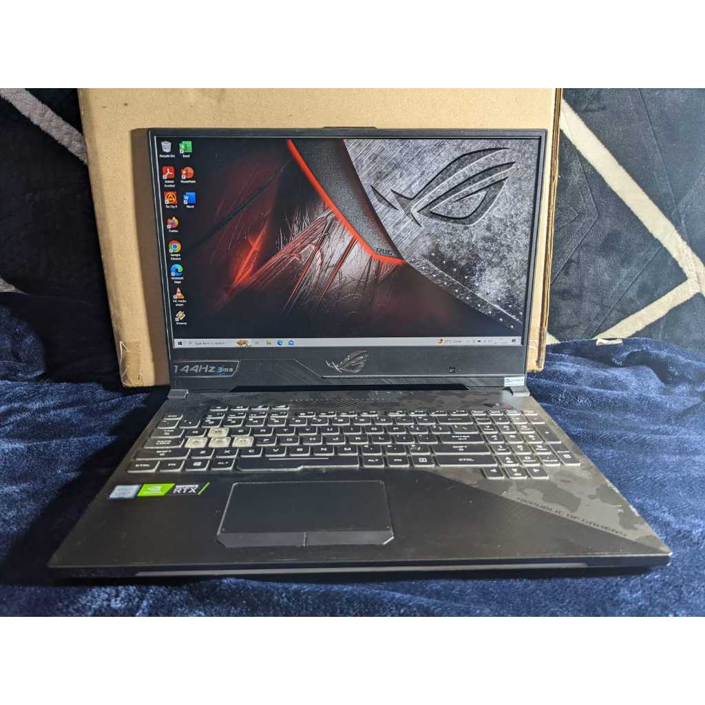 Laptop Gaming Design Asus ROG Strix Scar GL504G i7 8750H RTX 2060 6gb RGB Mulus Murah