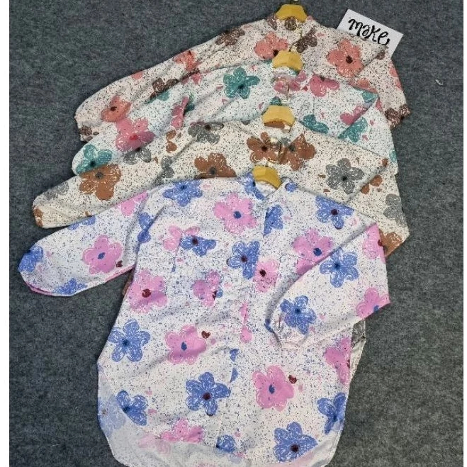 Kemeja Rayon Wanita Motif Bunga Oversize