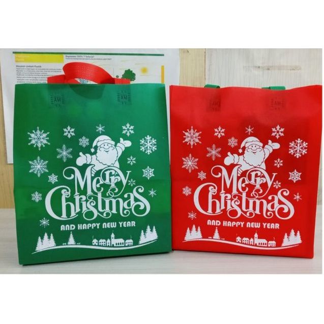 

Tas Spunbond Natal / Tas Motif Natal