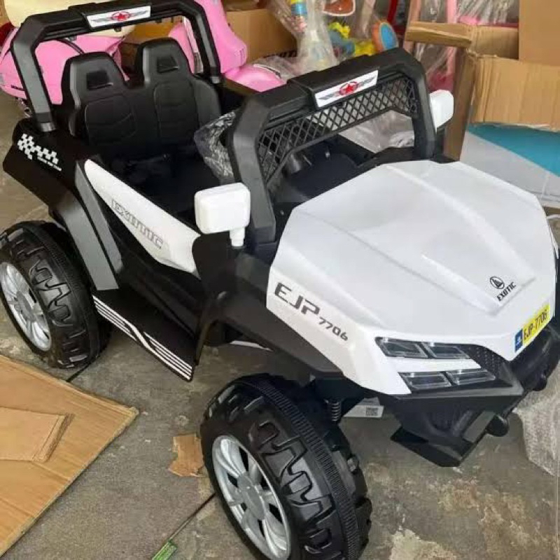 MOBIL AKI EXOTIC EJP-7706