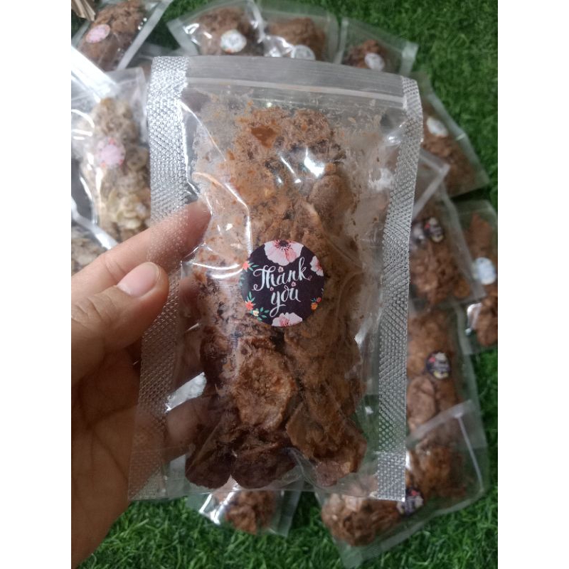 

pikcau sigayeum 1,500 perak per bungkus keripik pisang cokelat