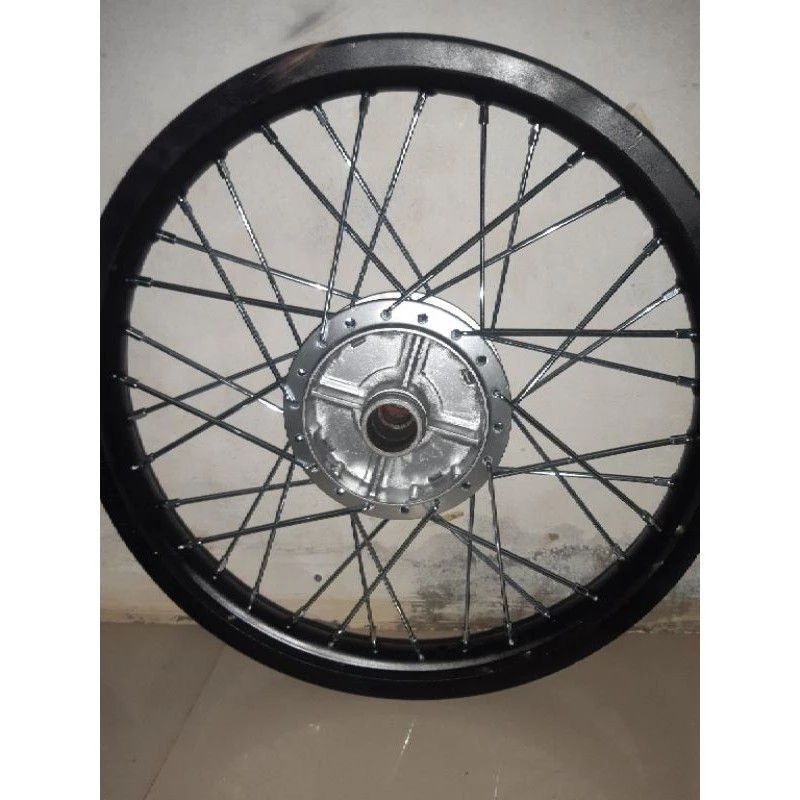 velg belakang seken ori Suzuki smash,Shogun 110 Shogun kebo