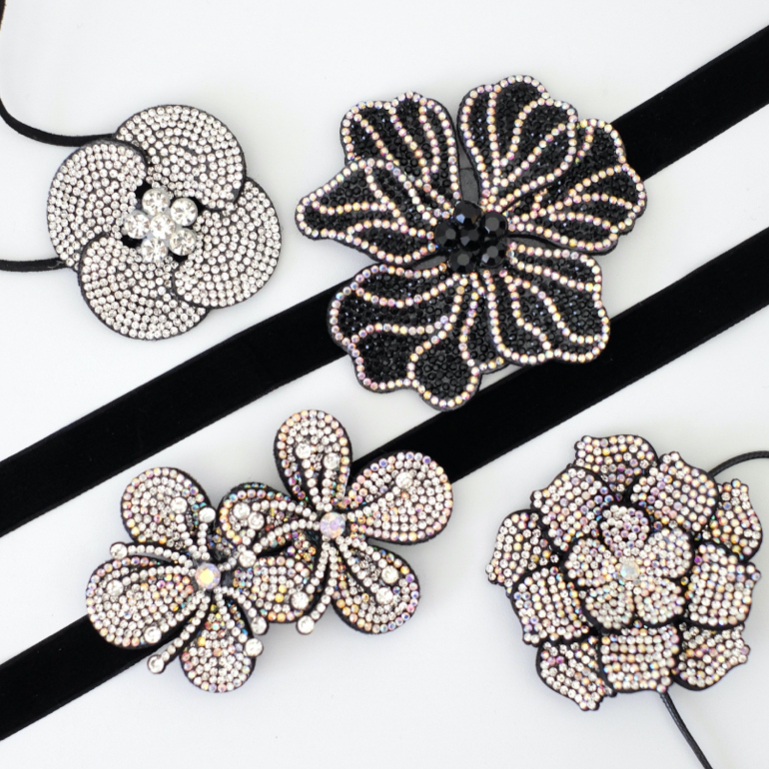 SHINY FLOWER CHOKER - Rhinestone Crystal Flower Choker Necklace