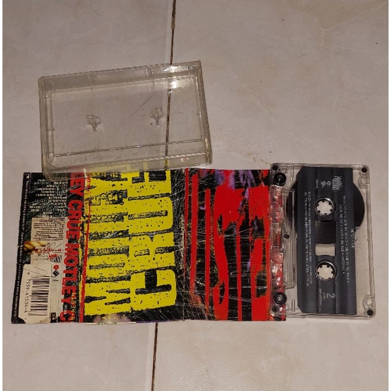kaset barat original MOTLEY CRUE-Selftitled