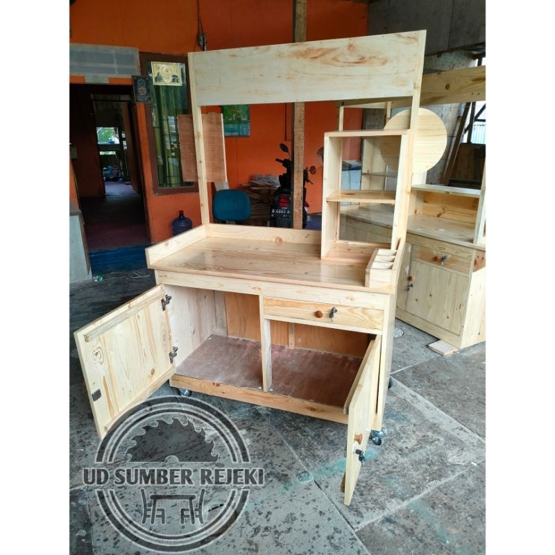 booth/gerobak kayu