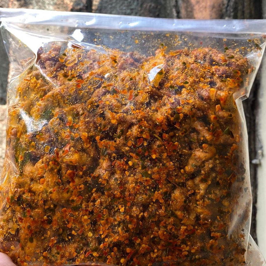 

Stok Banyak 1kg - USUS CRISPY PEDAS DAUN JERUK - USUS KRISPI - KERIPIK USUS