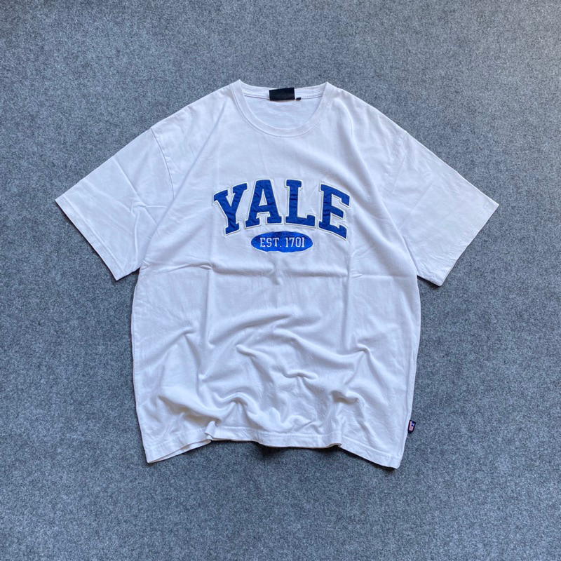 Oversize YALE Tshirt