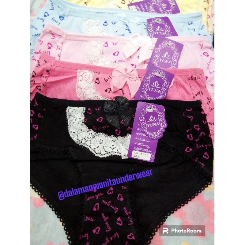 CD WANITA YUNA Motif Love /Frie Size