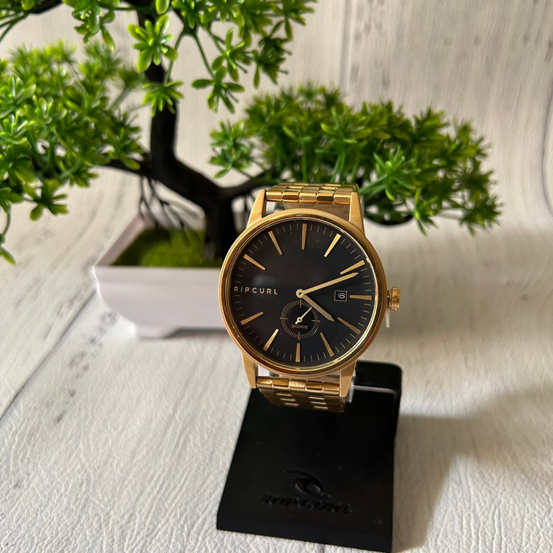 Jam tangan ripcurl vision Gold sss
