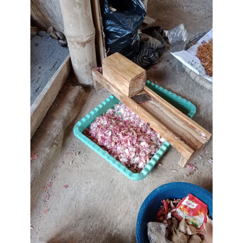 Terlaris..pengiris bawang merah pengiris bawang