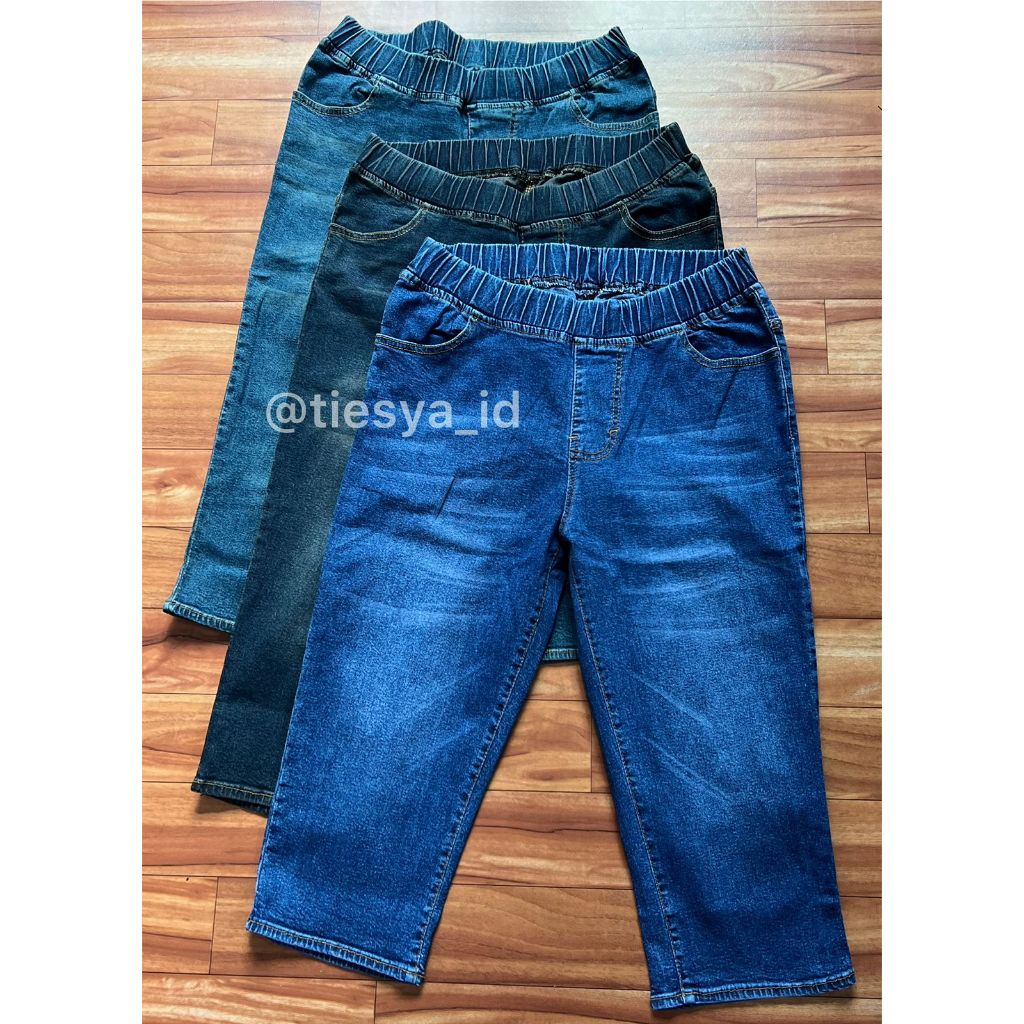 Celana Wanita Jeans 7/8 Jumbo Celana Wanita 7/8 Whisker Polos Jumbo