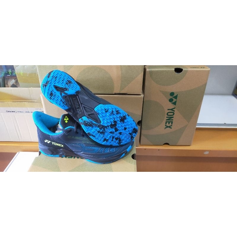 Sepatu yonex ori Cascade drive blak.