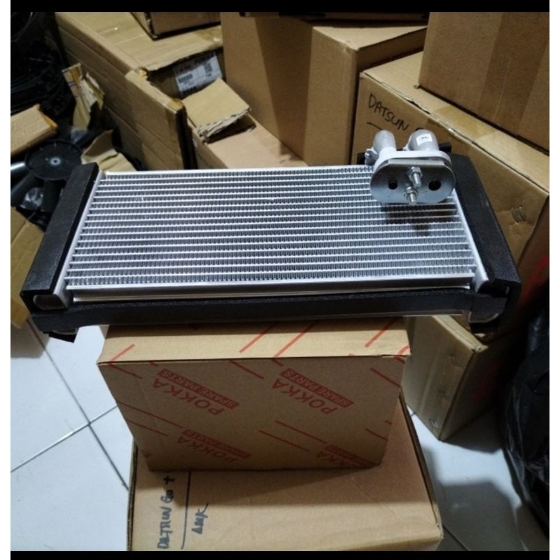 evapurator evaporator AC Innova belakang
