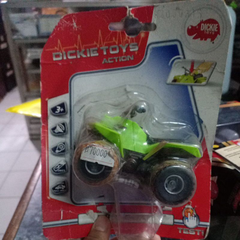 mobil rally dickie toys