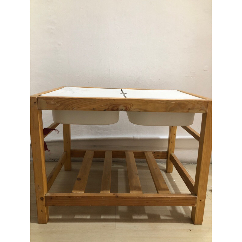 Meja Montessori IKEA Preloved