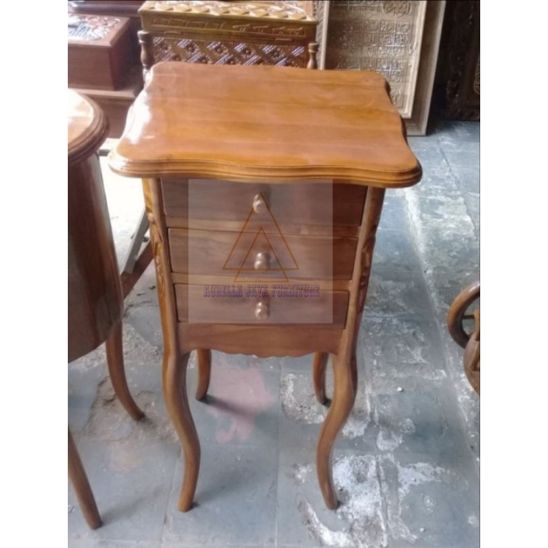 nakas cempolong kayu jati / meja nakas kotak murah / meja nakas kayu jati jepara