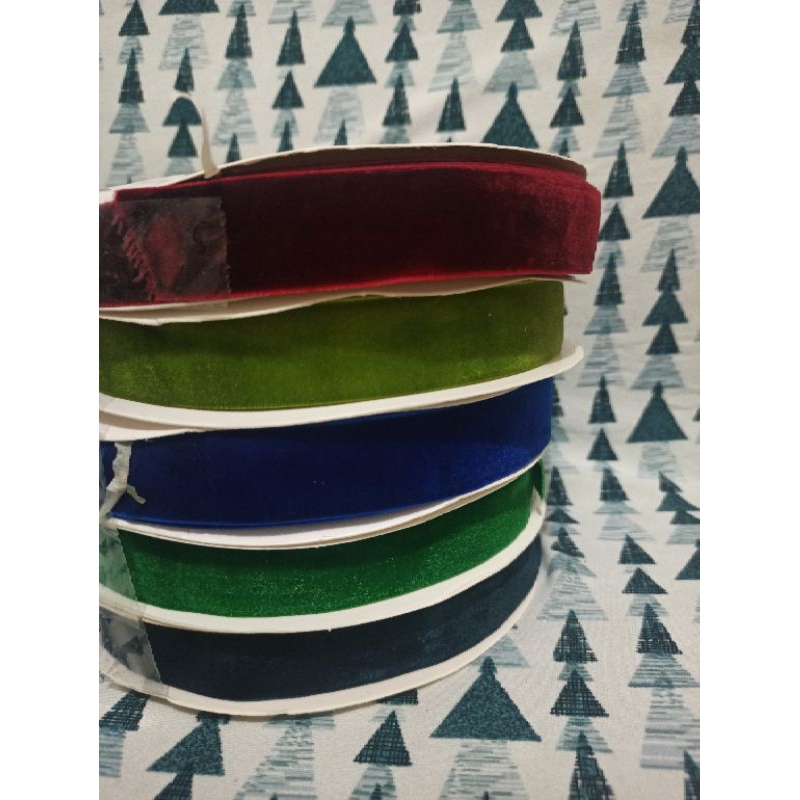 

Pita Velvet 1 inch 1 roll 20 yard = 18 meter