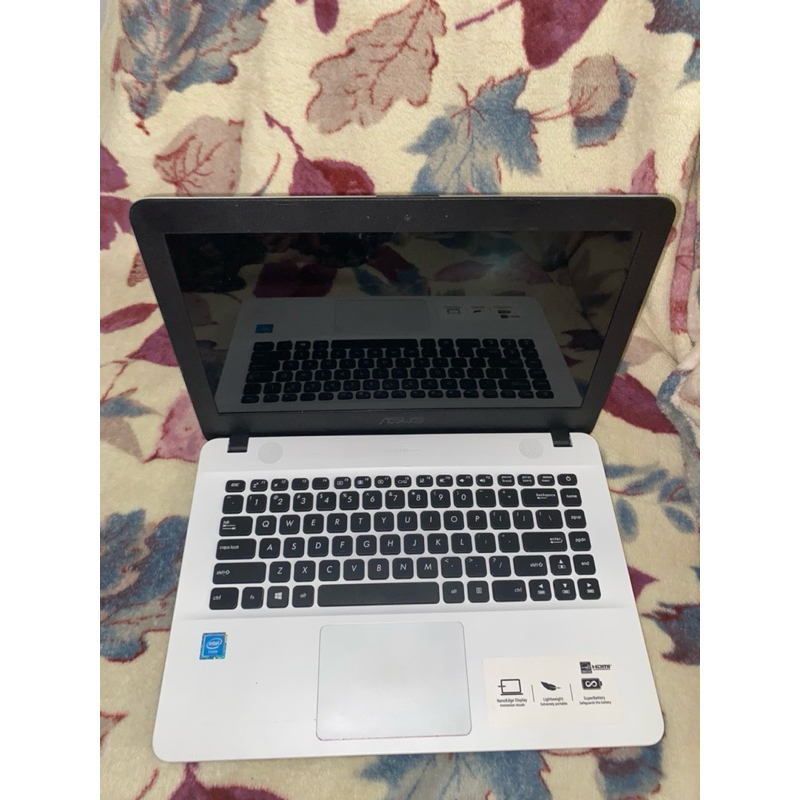 Laptop Asus X441M 4GB Second