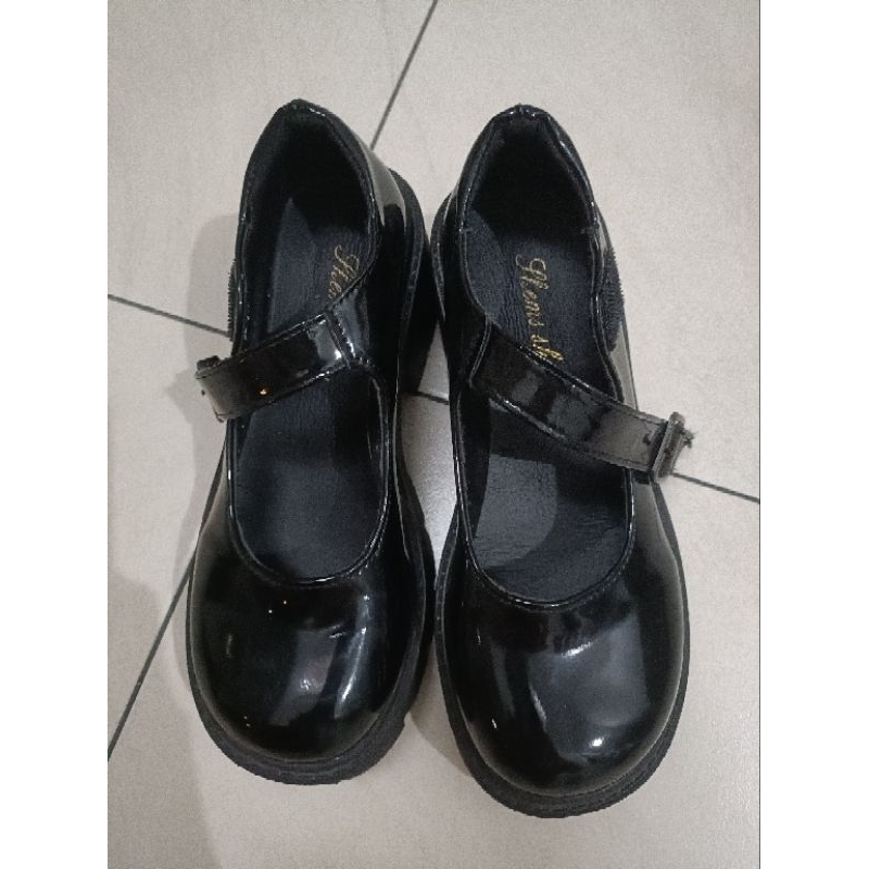 Preloved sepatu MaryJane size 35 (true size)