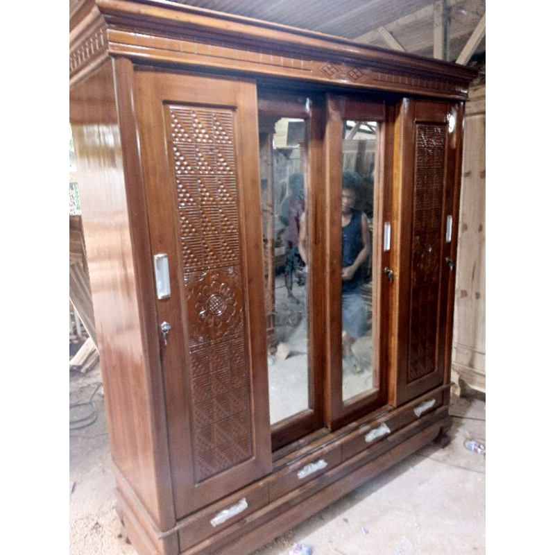 lemari pakaian 4 pintu sliding+laci full kayu jati asli