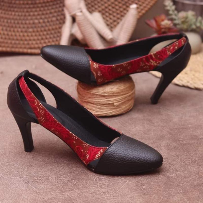 HEELS 7 CM, SEPATU TENUN NTT, SEPATU ETNIK, HEELS ETNIK, HEELS TENUN NTT, SEPATU PESTA