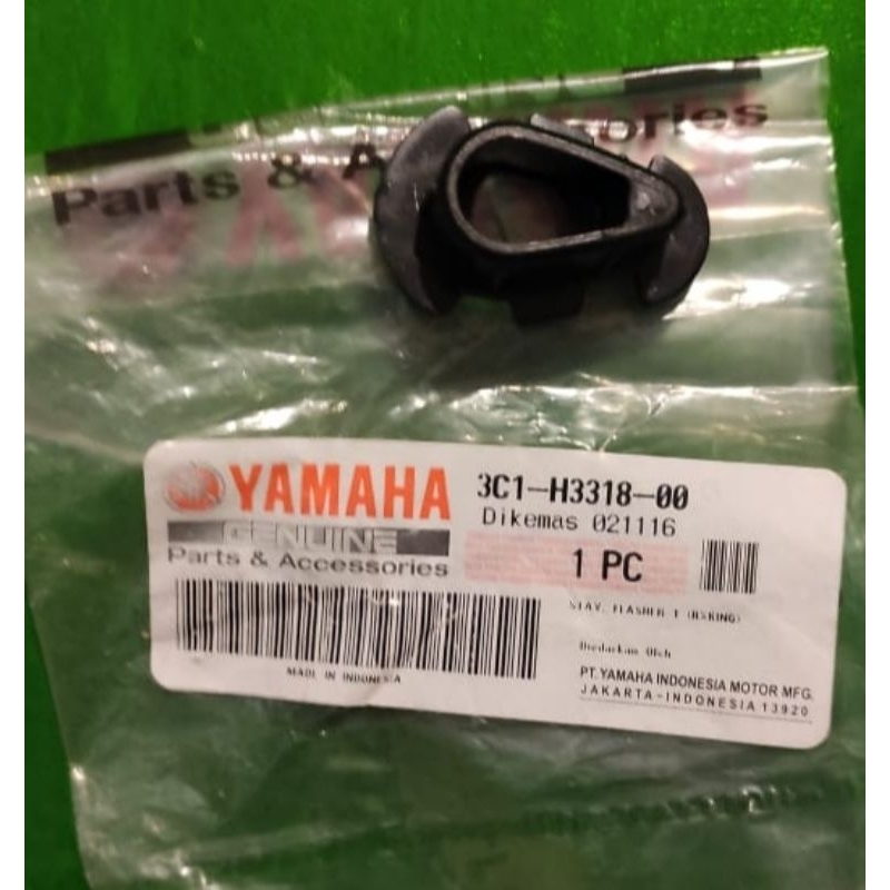 Klem Pengunci Lampu Sen Vixion / RXKing RXK RX King Yamaha YGP 3C1 Kunci Sein Sign Kleman Bracket Br