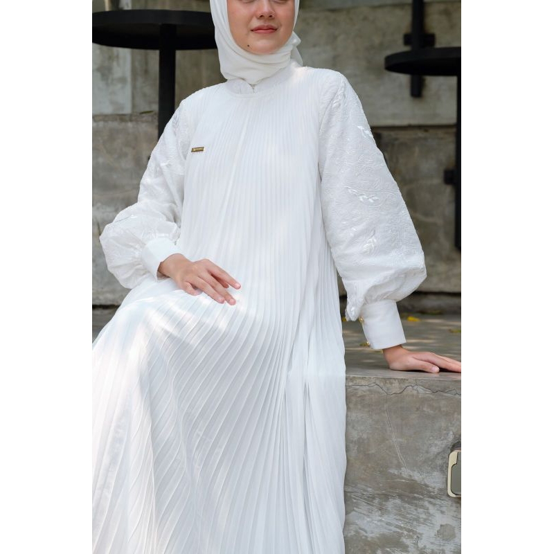 Azzami Dress By Fentahouse Original