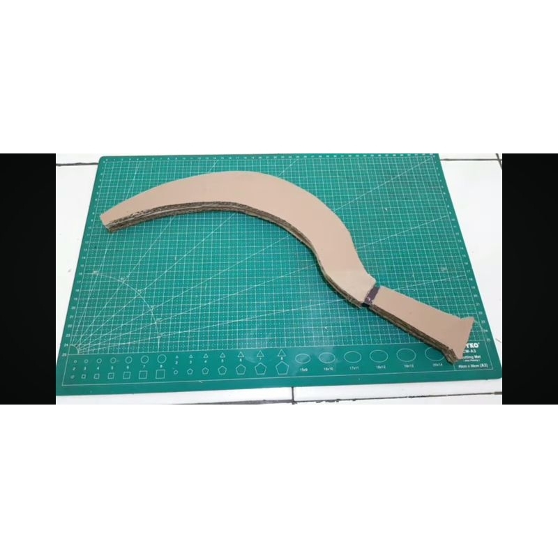 mainan-mainanclurit clurit