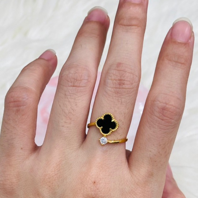 Cincin clover hitam solitaire uk 15 & 16 emas asli kadar 700