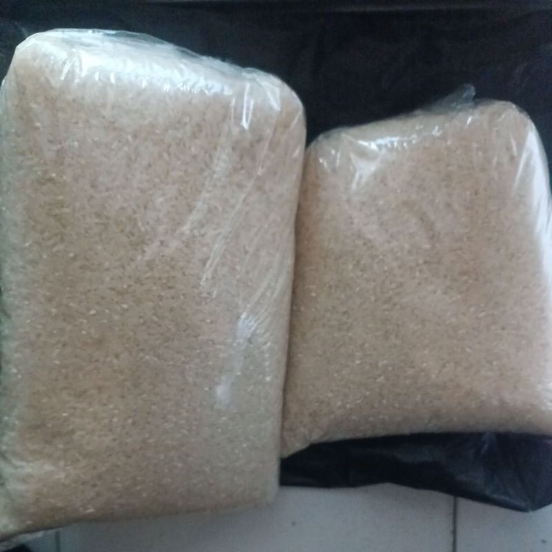 

Beras pulen kemasan 2 kg