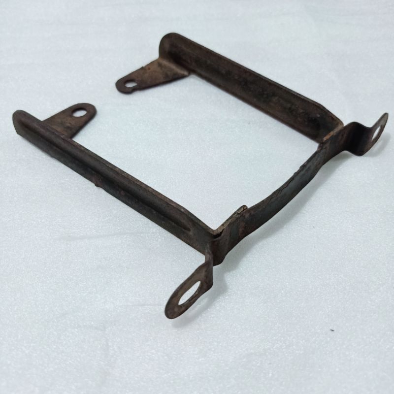 breket braket pangkon dudukan pelat plat nomor depan Suzuki rkcool RK cool