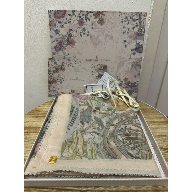 PRELOVED BUTTONSCARVES DUBAI - VANILLA