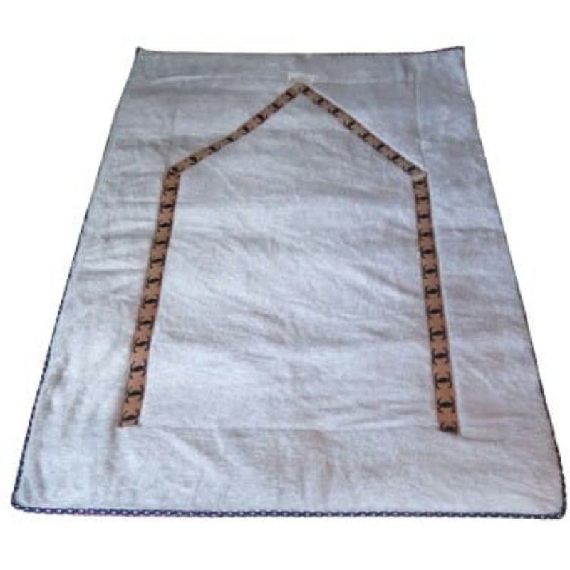 Sejadah Turki Bulu Tebal Gucci Terbaru