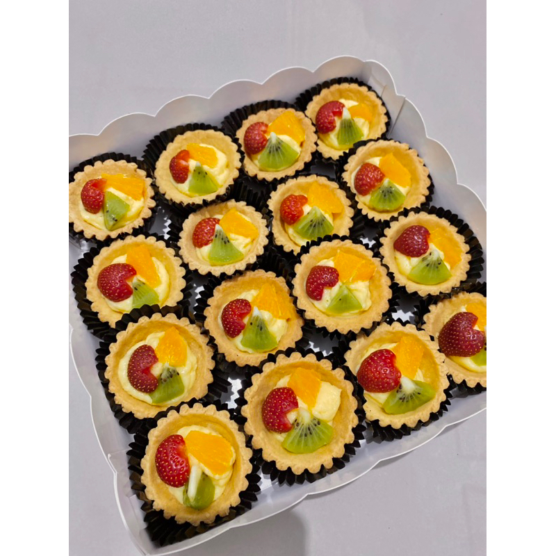 

Pie Buah gift box
